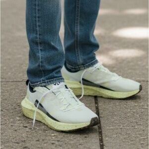 Nike Men's Athletic Shoes - White and Lime